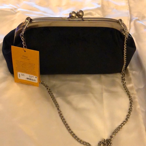 Patricia Nash Mia Frame Black Velvet & Leather Kiss Lock Clutch/Shoulder Bag NWT - Picture 4 of 13
